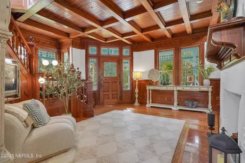 268 St George St, Saint Augustine, FL 32084 photo 9