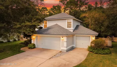 2987 Bright Eagle Dr, Jacksonville, FL 32226