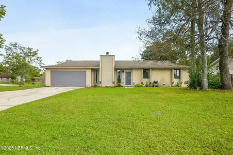 1261 Chickasaw Ct, Orange Park, FL 32065
