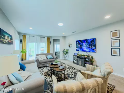 Living - 110 Wilgrove Pl, Saint Augustine, FL 32092 photo 2 of 3