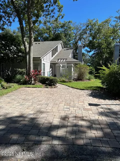 22 Sea Winds Ln W, Ponte Vedra Beach, FL 32082