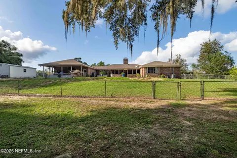 Exterior - 105 Dairy Rd, Melrose, FL 32666 photo 13 of 15