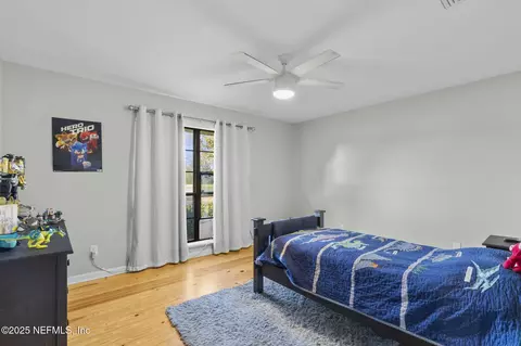 Bedroom - 105 Dairy Rd, Melrose, FL 32666 photo 3 of 6