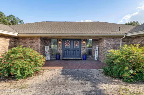 Exterior - 105 Dairy Rd, Melrose, FL 32666 photo 1 of 15