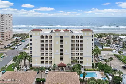 1126 1st St N #205, Jacksonville Beach, FL 32250