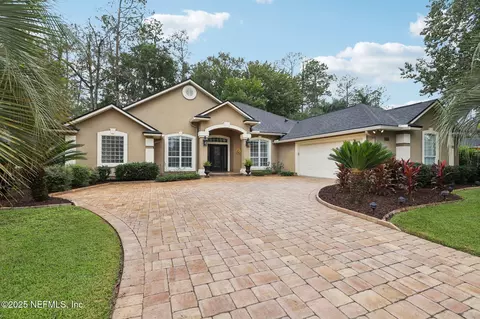 2213 S Brook Dr, Fleming Island, FL 32003