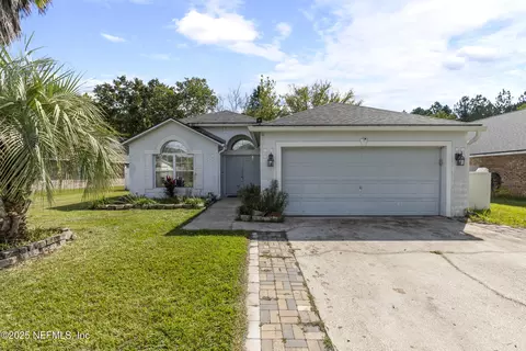 1866 Penzance Pkwy, Middleburg, FL 32068