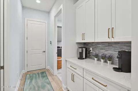 Entry Way - 249 Pasarela Dr, Saint Augustine, FL 32095 photo 6 of 6