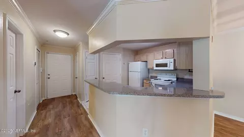 7800 Point Meadows Dr #436, Jacksonville, FL 32256