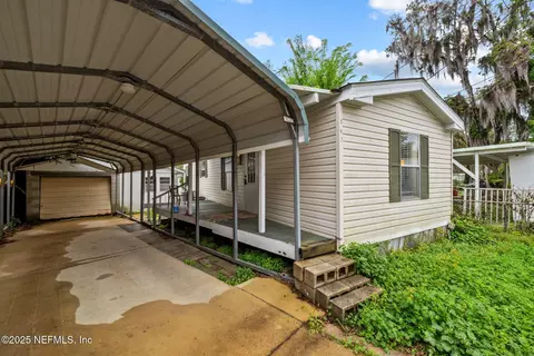 162 Smith Ln, Satsuma, FL 32189