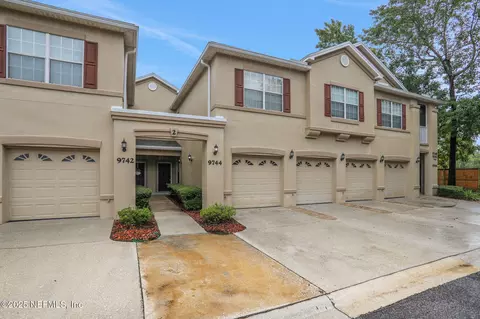 9744 Summer Grove Way #116, Jacksonville, FL 32257