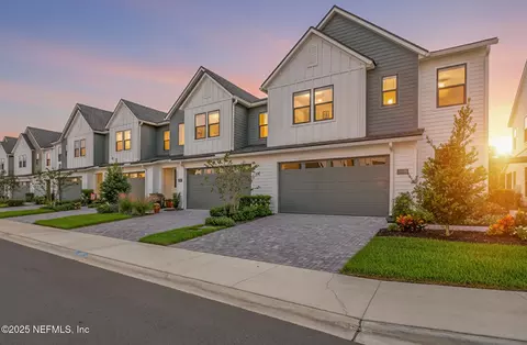 11420 Newtonian Blvd, Jacksonville, FL 32256