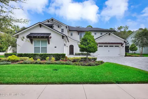 454 Port Charlotte Dr, Ponte Vedra, FL 32081