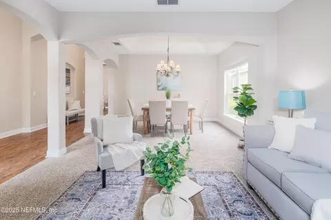 536 St Claude Pl, Saint Johns, FL 32259