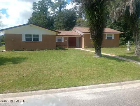 6108 Leontyne Price Ct, Jacksonville, FL 32209