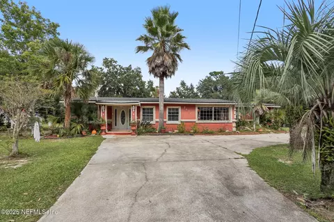 2677 Alta Cir N, Jacksonville, FL 32226