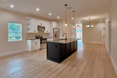 12079 Calais St, Jacksonville, FL 32224