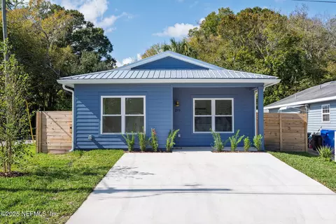 299 Aiken St, Saint Augustine, FL 32084
