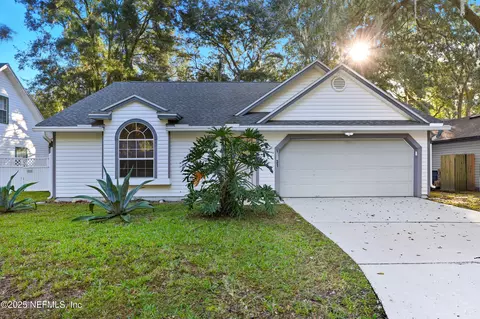 12831 Moose Rd, Jacksonville, FL 32226