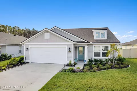 66068 Edgewater Dr, Yulee, FL 32097