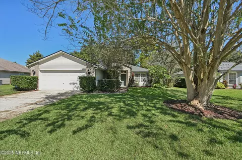 12369 Shore Acres Dr, Jacksonville, FL 32225