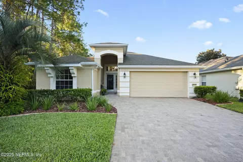 9175 Honeybee Ln, Jacksonville, FL 32256