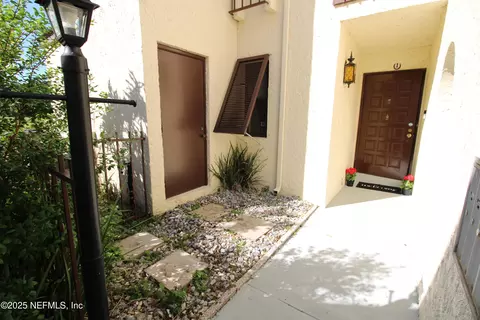 600 Domenico Cir #F-1, Saint Augustine, FL 32086