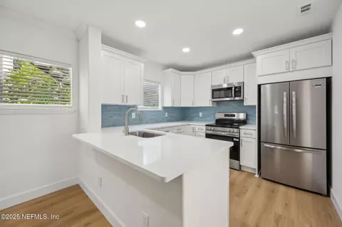 1800 The Greens Way #401, Jacksonville Beach, FL 32250
