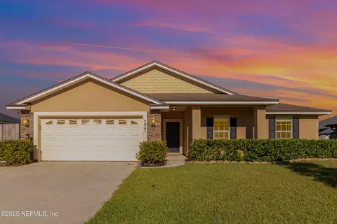 2947 Vianey Pl, Green Cove Springs, FL 32043