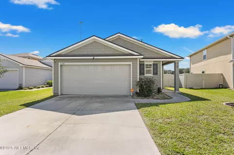 9124 Tapper Ct, Jacksonville, FL 32211