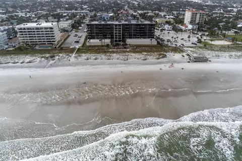 601 1st St #3G, Jacksonville Beach, FL 32250