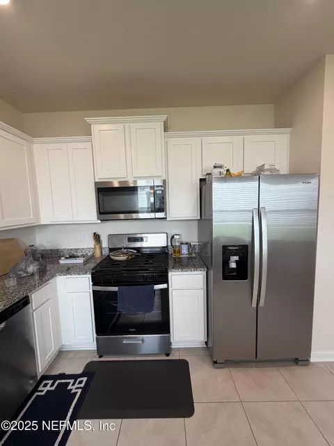 Kitchen - 64 Java Ln, Saint Augustine, FL 32092 photo 2 of 3