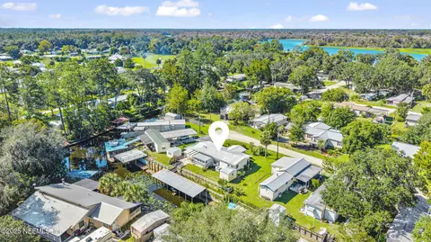 216 Camellia Dr, Satsuma, FL 32189