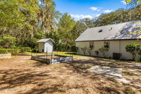 Exterior - 6441 Baker Rd, Keystone Heights, FL 32656 photo 14 of 22