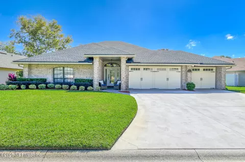 2829 Sans Pareil St, Jacksonville, FL 32246