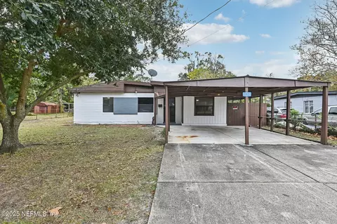1614 Loyola Dr N, Jacksonville, FL 32218