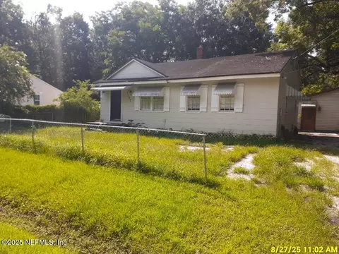 3142 3rd St Cir S, Jacksonville, FL 32254