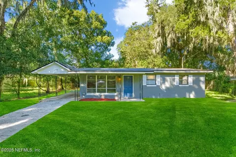 2514 Red Robin Dr E, Jacksonville, FL 32210