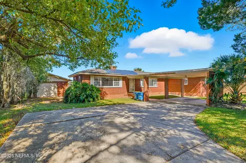 1625 Carbondale Dr N, Jacksonville, FL 32208