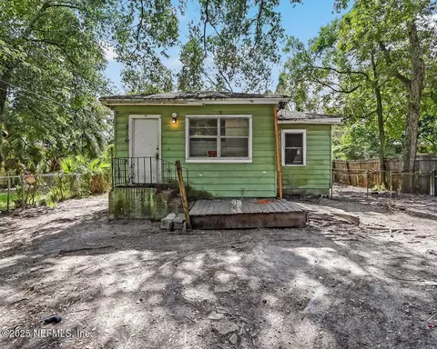 916 W 28th St, Jacksonville, FL 32209