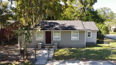 3502 Fleet St, Jacksonville, FL 32207