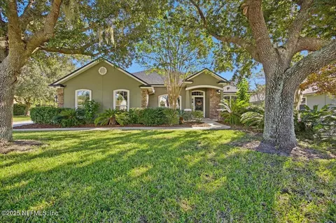636 Battersea Dr, Saint Augustine, FL 32095