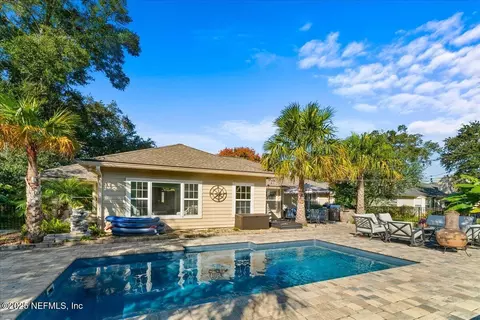 4155 E Windsor Park Dr E, Jacksonville, FL 32224