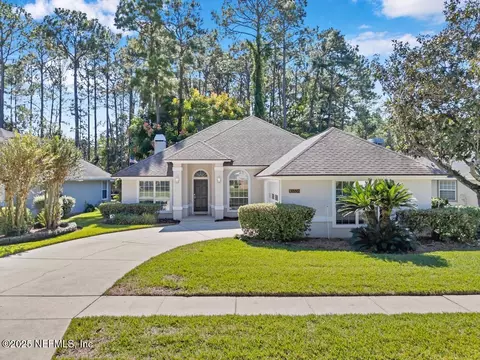 10338 Heather Glen Dr N, Jacksonville, FL 32256