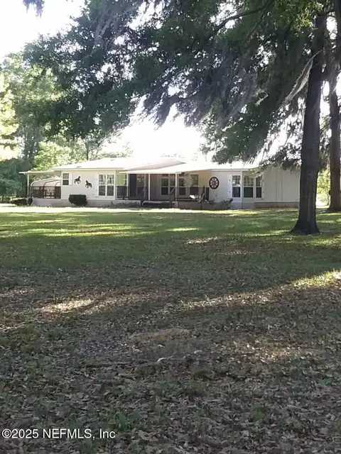 27061 29th Rd, Branford, FL 32008