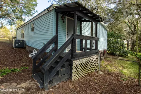 8027 Valley Dr, Keystone Heights, FL 32656