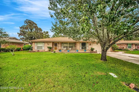 5495 Forrest Dr, Orange Park, FL 32073