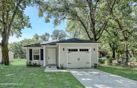 5664 Doeboy St, Jacksonville, FL 32208