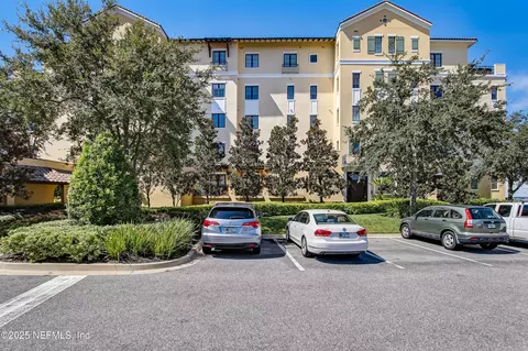 1311 Heritage Manor Dr #203, Jacksonville, FL 32207
