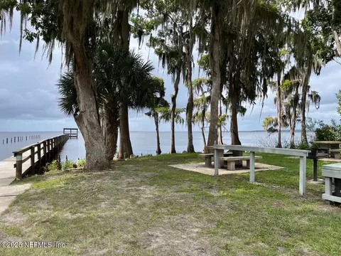118 July Ave, Georgetown, FL 32139